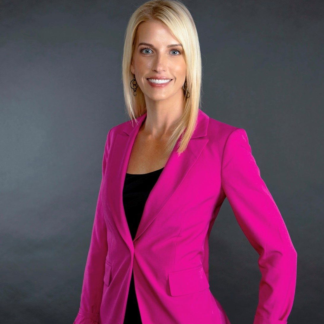 Katie Strout headshot 1 (1)